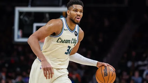 大乐透期号专家推荐：长崎成功丸福冈黄蜂解析及比分